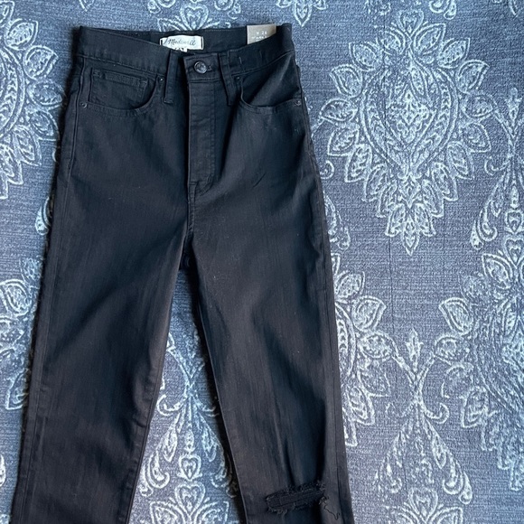 Madewell 11” High Rise Skinny Jeans in Black with Raw Cut Hem Size 24 - Picture 4 of 11